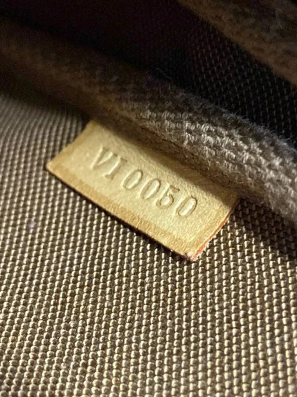 LOUIS VUITTON Pochette Accessoires M51980 Monogram VI0050 Handbag